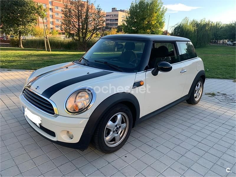 Usado Mini ONE 90 CV (66 kW) 2008 Beige Utilitario