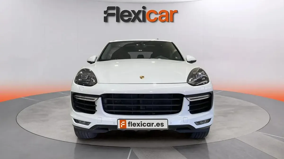 Usado Porsche Cayenne Turbo 520 CV (382 kW) 2015 Blanco SUV