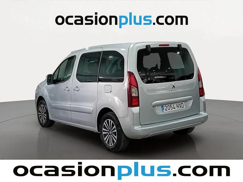 Usado Peugeot Partner Tepee Active 92 CV (67 kW) 2014 Gris plata Monovolumen