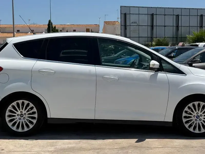 Usado Ford C-MAX Titanium 140 CV (102 kW) 2012 Blanco Monovolumen