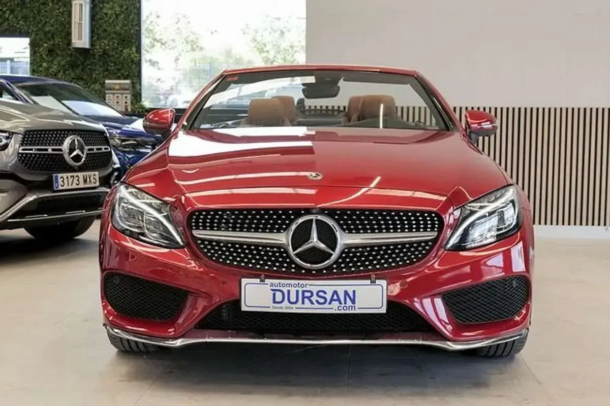 Usado Mercedes C300 245 CV (180 kW) 2017 Burdeos Descapotable