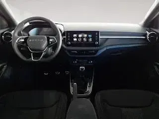 Usado Skoda Fabia 95 CV (69 kW) 2025 Rojo Utilitario