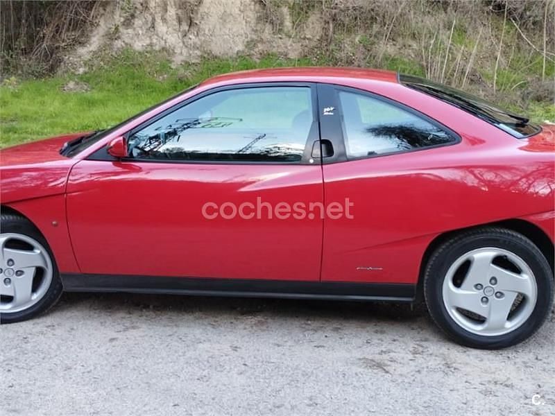 Usado Fiat Coupé 195 CV (143 kW) 1995 Rojo Coupe