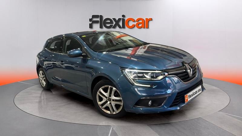 Usado Renault Mégane IV Business 90 CV (66 kW) 2016 Azul Berlina
