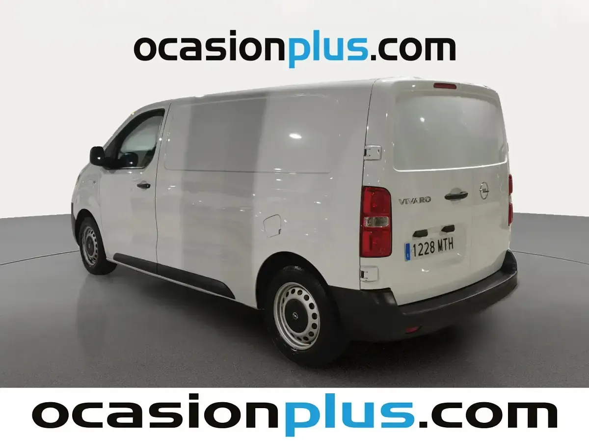 Usado Opel Vivaro-e Combi 120 CV (88 kW) 2024 Blanco Monovolumen