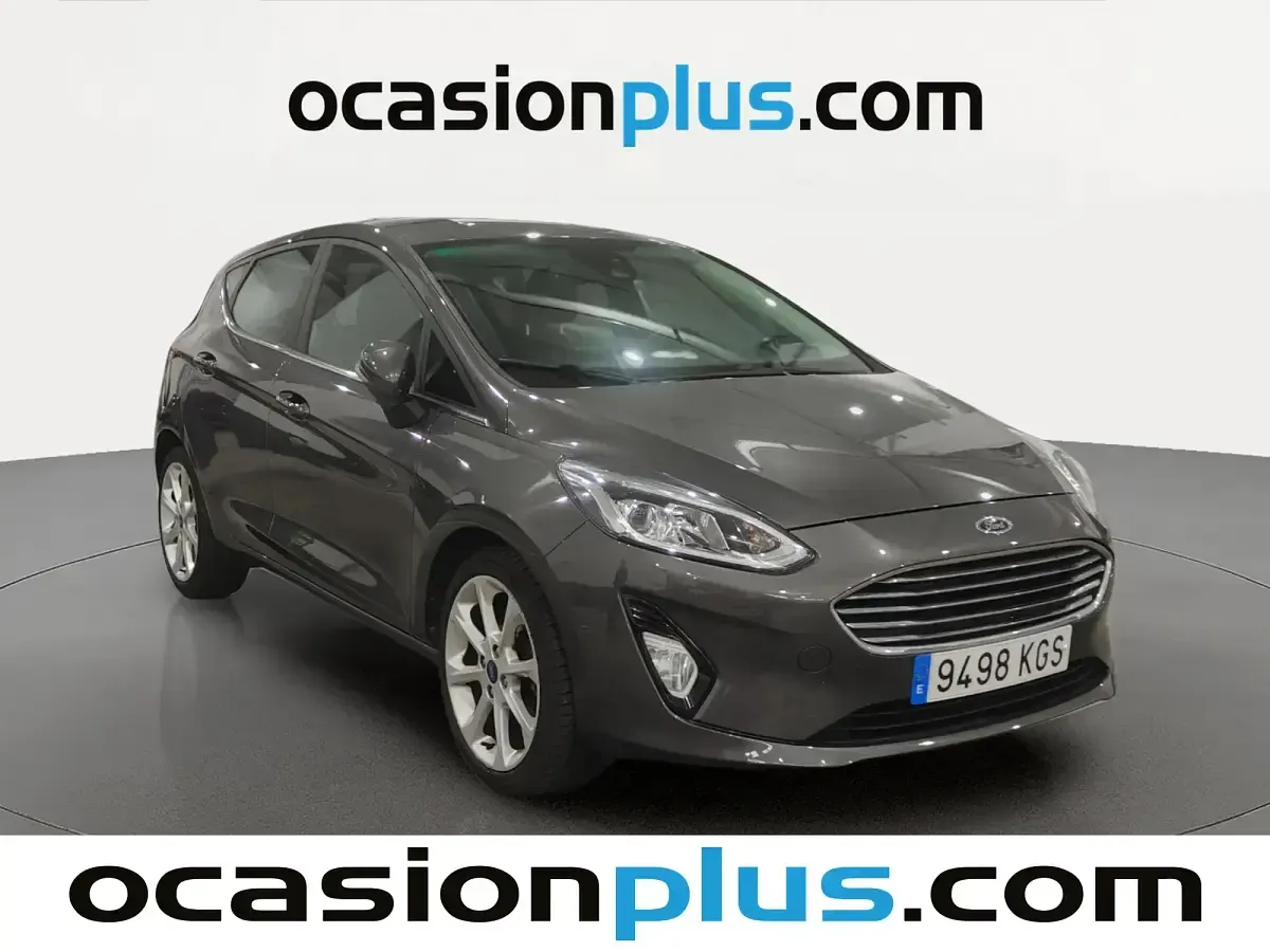 Usado Ford Fiesta Titanium 100 CV (73 kW) 2018 Gris Utilitario