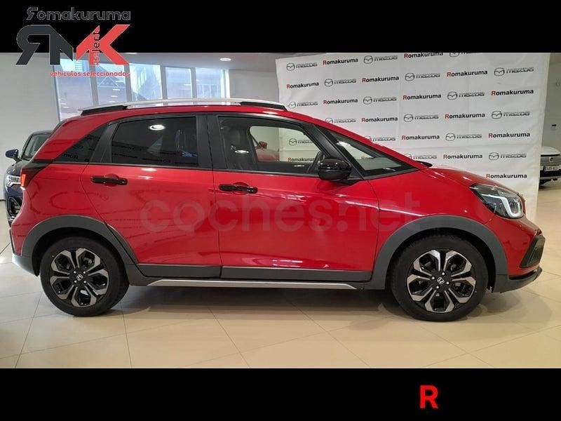 Usado Honda Jazz 122 CV (89 kW) 2025 Rojo Utilitario