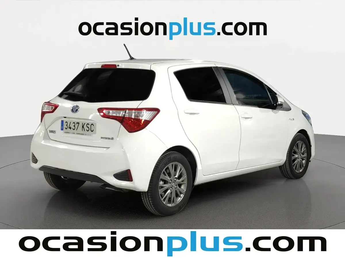 Usado Toyota Yaris Hybrid Active 100 HP (73 kW) 2018 Branco Citadino