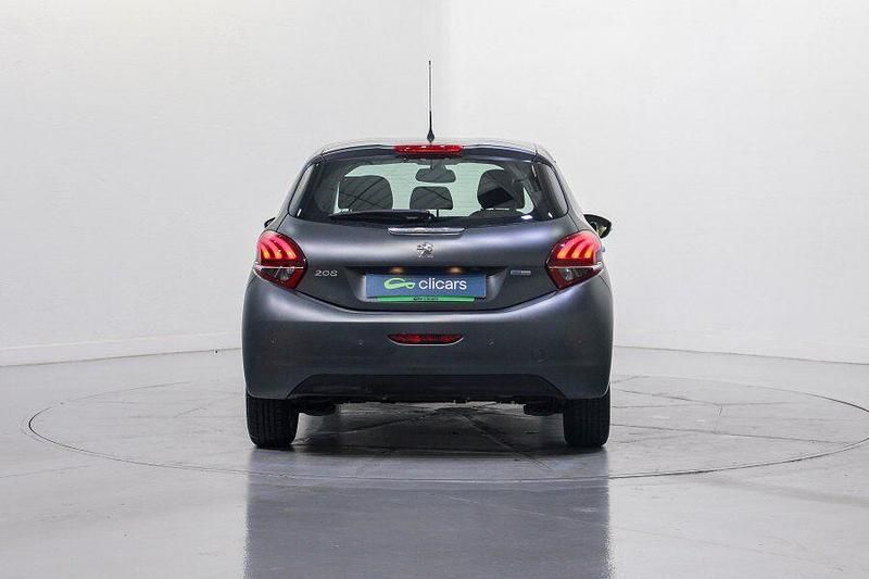 Usado Peugeot 208 Allure 110 CV (80 kW) 2017 Gris Utilitario