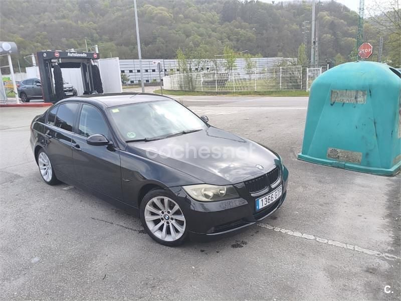 Usado BMW 320 177 CV (130 kW) 2009 Negro Berlina
