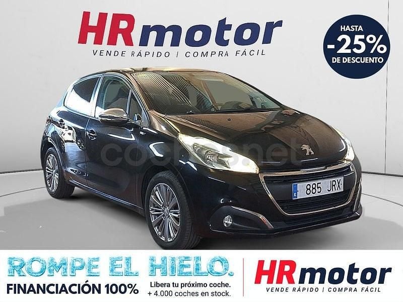 Usado Peugeot 208 Style 82 CV (60 kW) 2016 Negro Utilitario