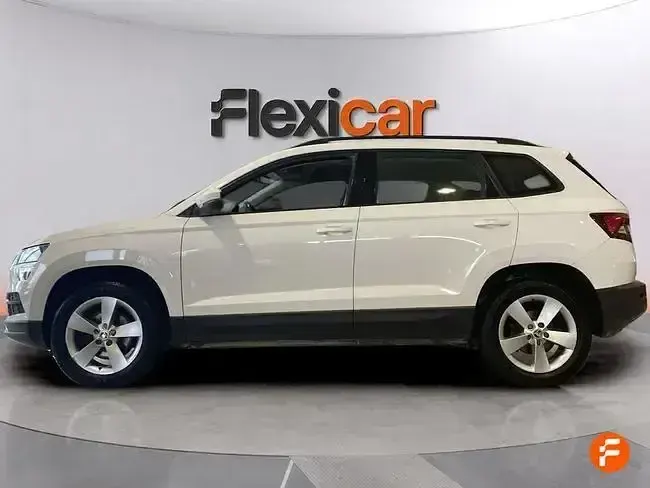 Usado Skoda Karoq Ambition 150 CV (110 kW) 2020 Blanco SUV