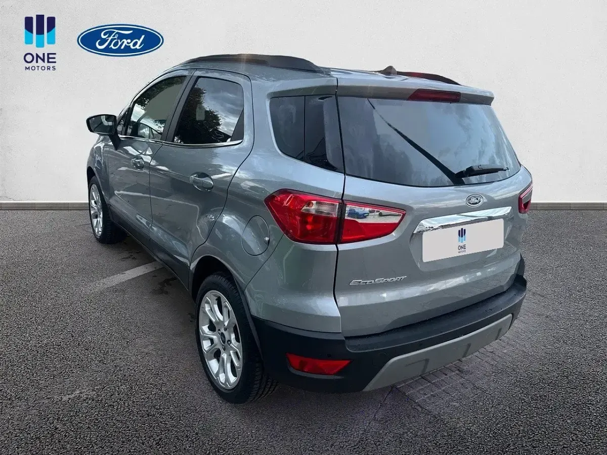 Usado Ford Ecosport ST-Line 125 CV (91 kW) 2023 Plata solar (metalizado) SUV