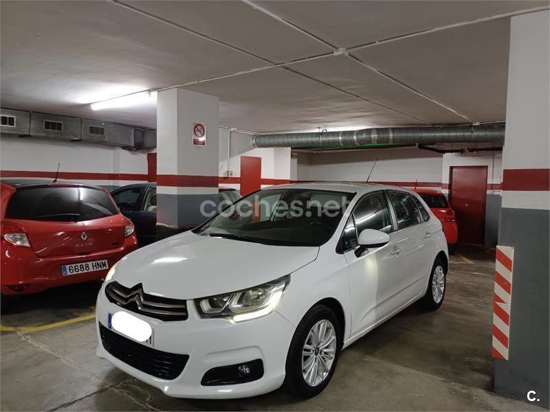 Blanco Usado 2017 Citroën C4 Live Berlina | 7900 € (Buen precio) - Imagen 1/4