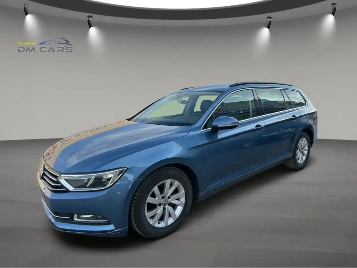 Usado VW Passat Executive 150 CV (110 kW) 2019 Azul Familiar