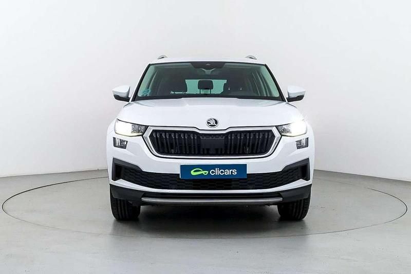Usado Skoda Kodiaq Ambition 150 CV (110 kW) 2022 Blanco SUV