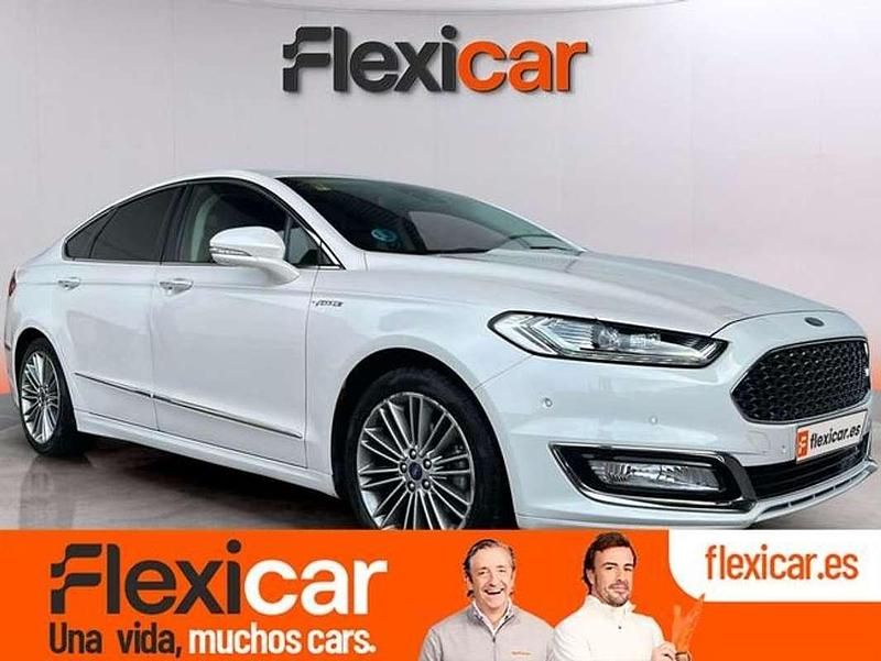 Blanco Usado 2018 Ford Mondeo Vignale Berlina | 16.990 € (Un poco caro) - Imagen 1/4