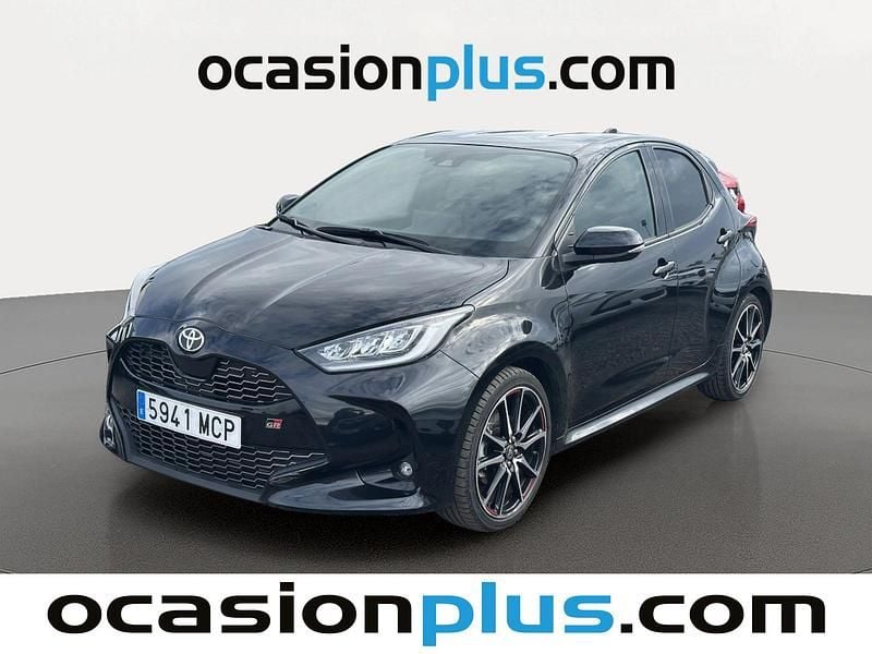 Usado Toyota Yaris Hybrid Sport 116 CV (85 kW) 2022 Negro Utilitario