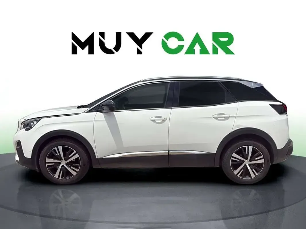 Usado Peugeot 3008 Allure 131 CV (96 kW) 2018 Blanco SUV
