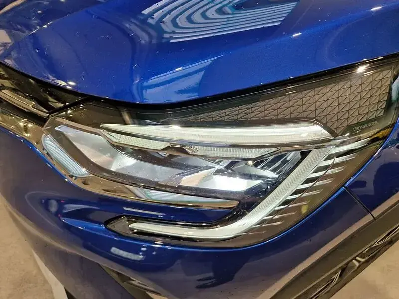 Usado Renault Captur Techno 145 CV (106 kW) 2023 Azul SUV