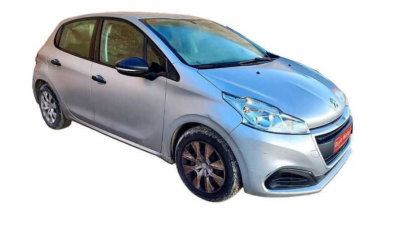 Usado Peugeot 208 Allure 99 CV (72 kW) 2016 Plateado Utilitario