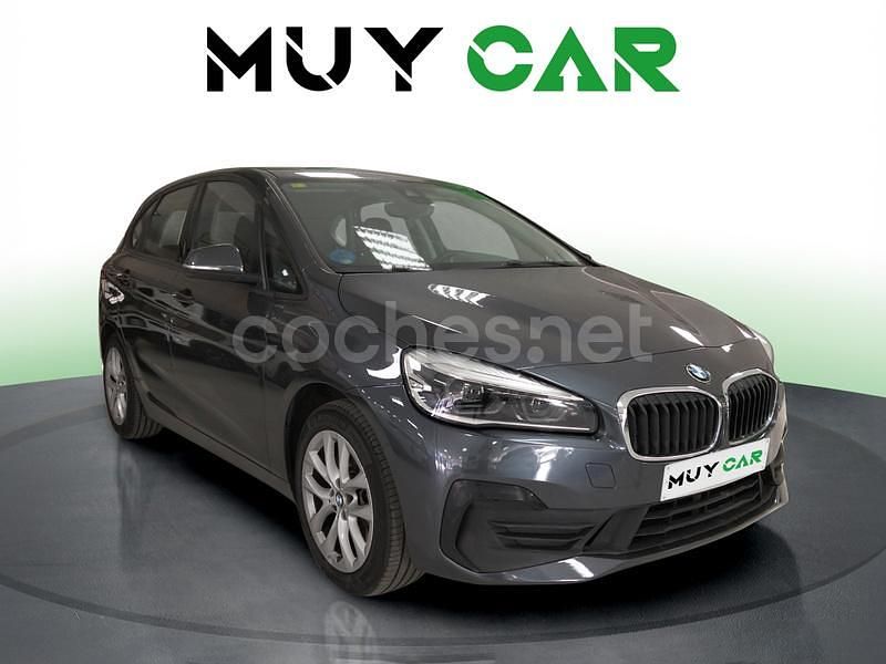 Gris / plata Usado 2020 BMW 225 Active Tourer iPerformance Monovolumen | 15.990 € (Precio justo) - Imagen 1/4