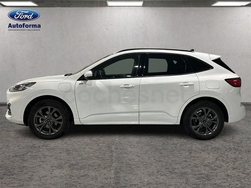 Usado Ford Kuga ST-Line 225 CV (165 kW) 2022 Blanco SUV