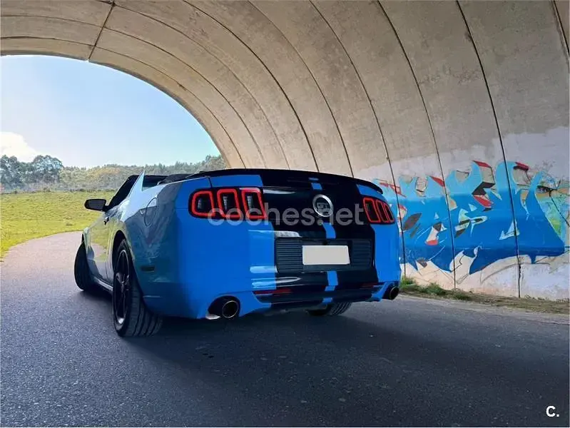 Usado Ford Mustang GT 418 CV (307 kW) 2015 Azul Descapotable