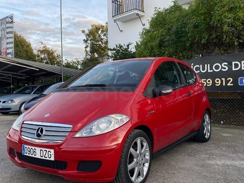 Usado Mercedes A150 95 CV (69 kW) 2006 Rojo Berlina