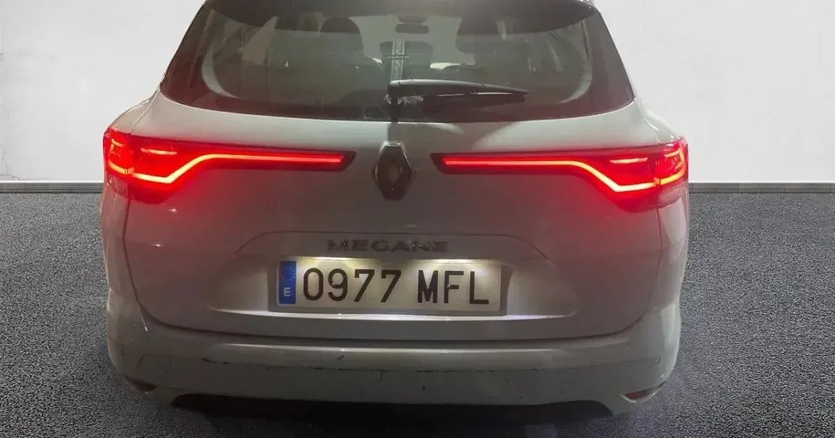 Usado Renault Mégane II Equilibre 115 CV (84 kW) 2023 Berlina