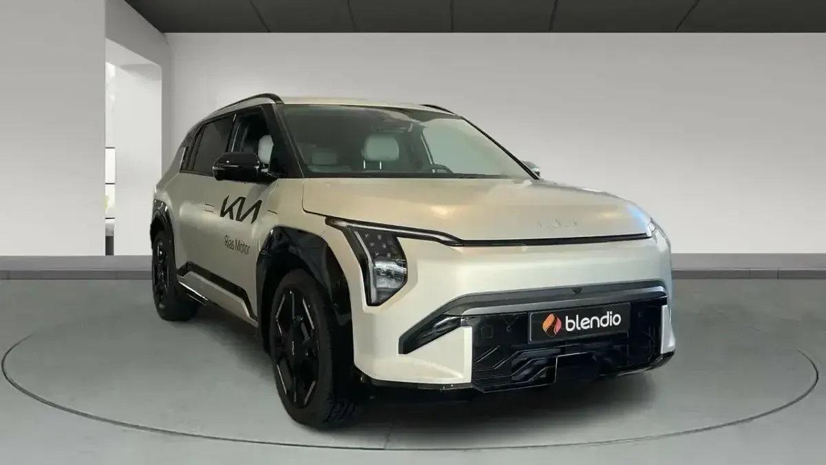 Usado Kia EV3 GT-Line 150 kW (204 CV) 2025 Gris SUV