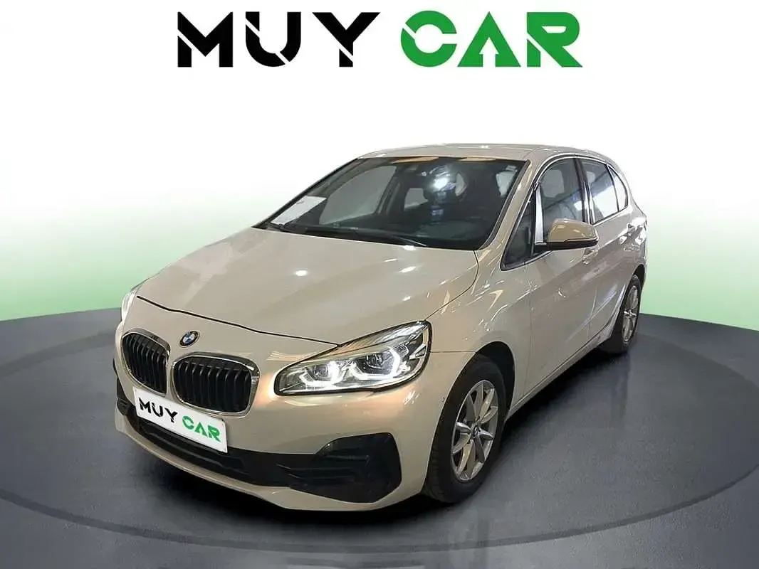 Usado BMW 216 Active Tourer 116 CV (85 kW) 2019 Blanco Monovolumen