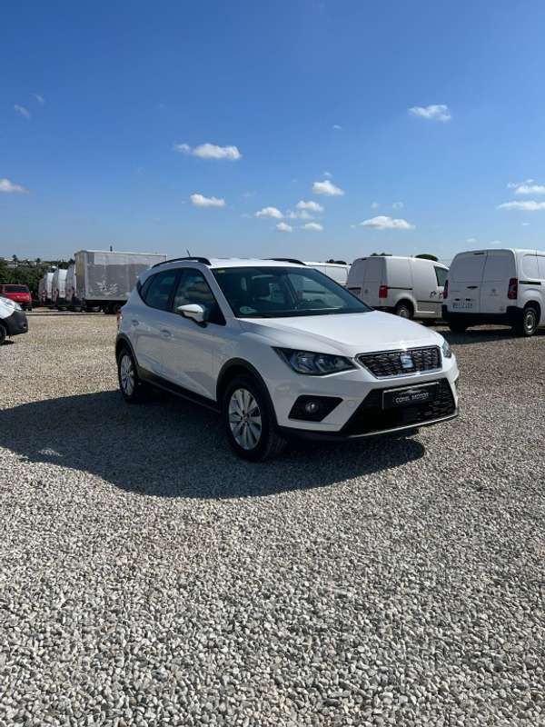 Blanco Usado 2018 Seat Arona XCELLENCE SUV | 12.950 € (Precio justo) - Imagen 1/4