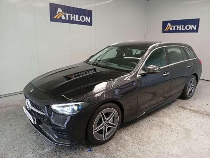 Usado Mercedes C220 200 CV (147 kW) 2024 Negro Familiar