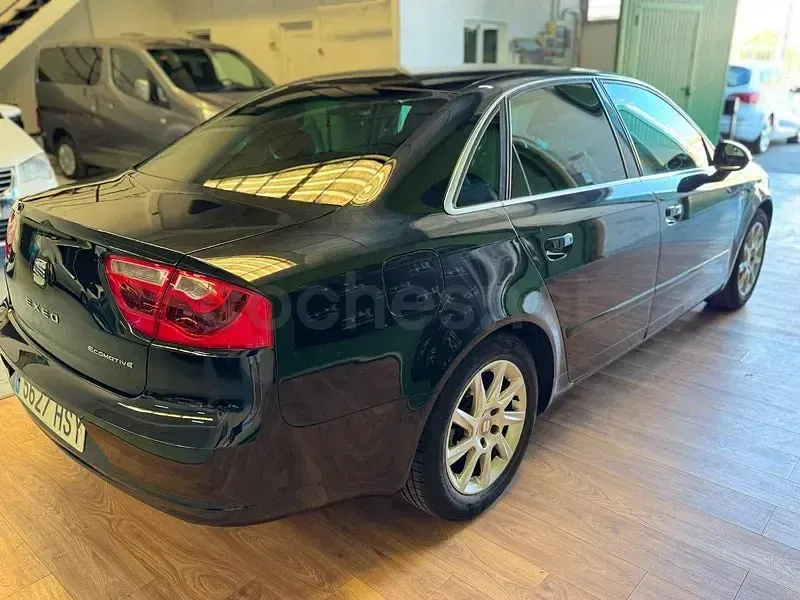 Usado Seat Exeo Ecomotive 143 CV (105 kW) 2013 Negro Berlina