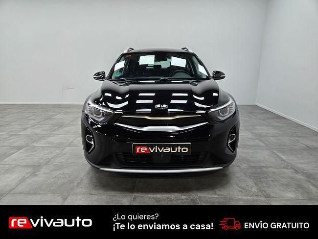 Usado Kia Stonic 101 CV (74 kW) 2021 Negro SUV