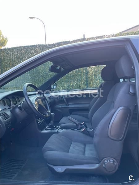 Usado Fiat Coupé 130 CV (95 kW) 2000 Gris / plata Coupe