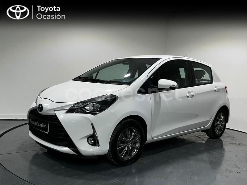 Blanco Usado 2019 Toyota Yaris Active Berlina | 12.900 € (Precio justo) - Imagen 1/4