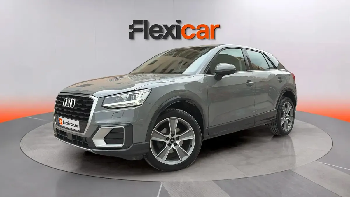 Usado Audi Q2 Advanced Plus 150 CV (110 kW) 2020 Gris SUV