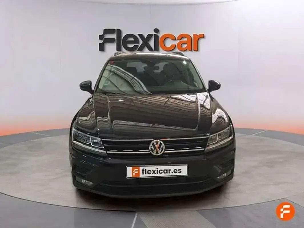 Usado VW Tiguan Sport 150 CV (110 kW) 2019 Negro SUV
