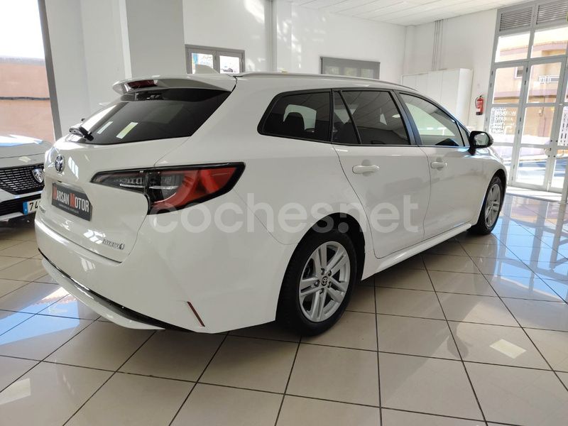Usado Toyota Corolla Sport 122 CV (89 kW) 2020 Blanco Familiar