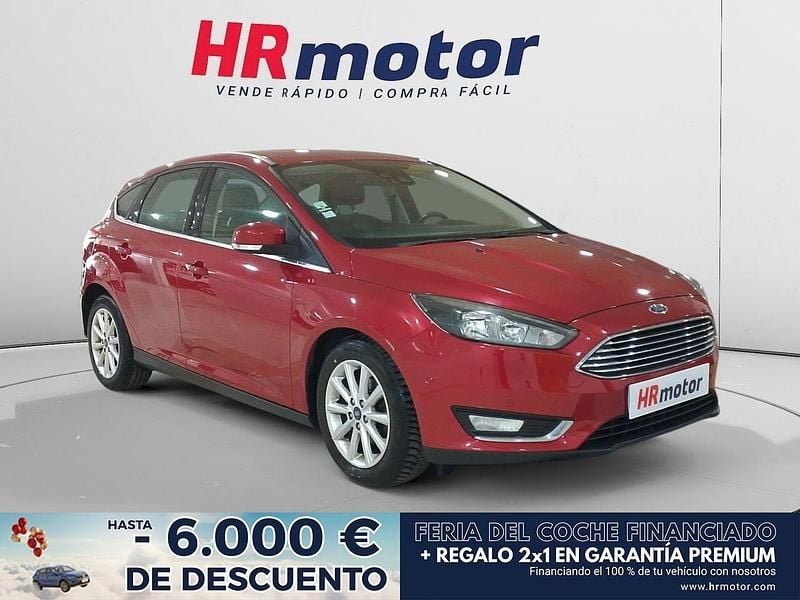 Rojo Usado 2017 Ford Focus Titanium Berlina | 10.990 € (Buen precio) - Imagen 1/4