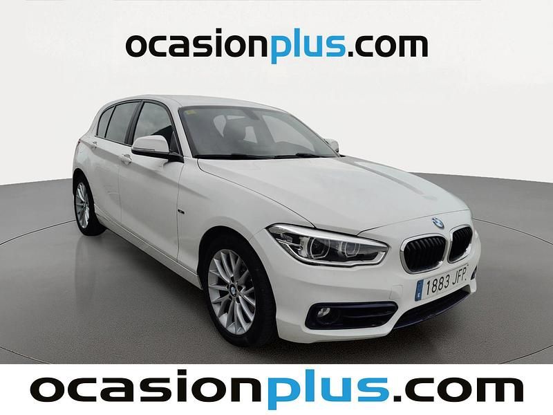 Usado BMW 118 150 CV (110 kW) 2015 Blanco Utilitario