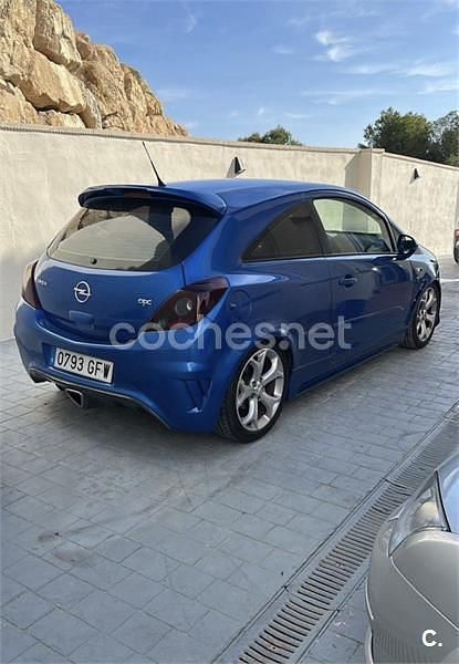 Usado Opel Corsa Sport 125 CV (91 kW) 2007 Azul Utilitario