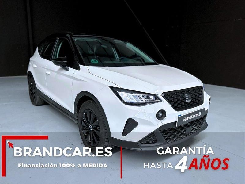 Usado Seat Arona Reference 95 CV (69 kW) 2024 Blanco SUV
