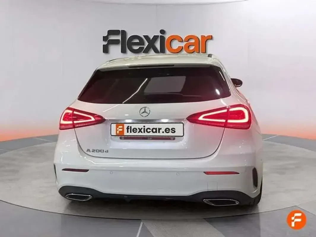 Usado Mercedes A200 150 CV (110 kW) 2020 Blanco Berlina