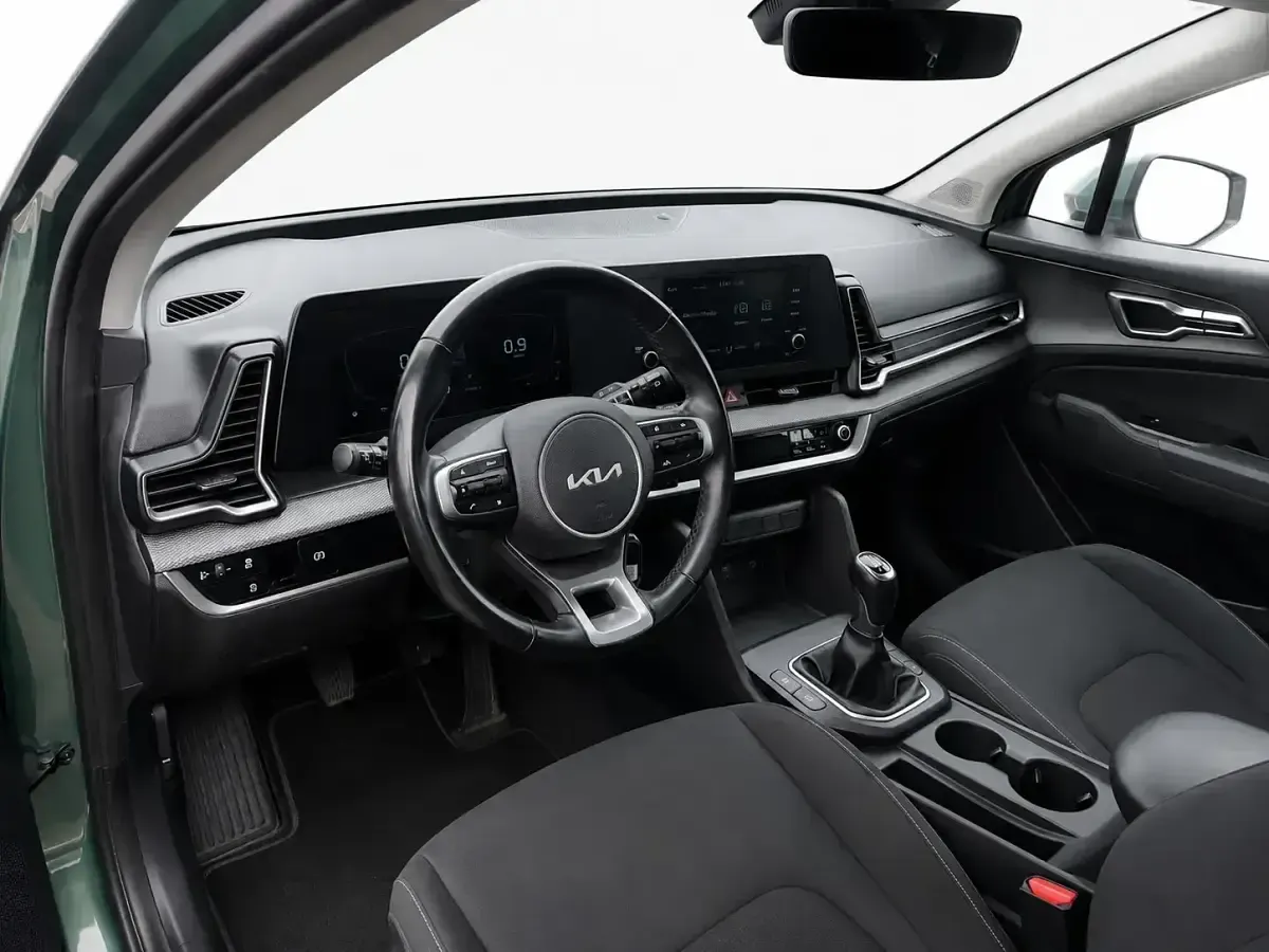 Usado Kia Sportage 150 CV (110 kW) 2022 Verde SUV