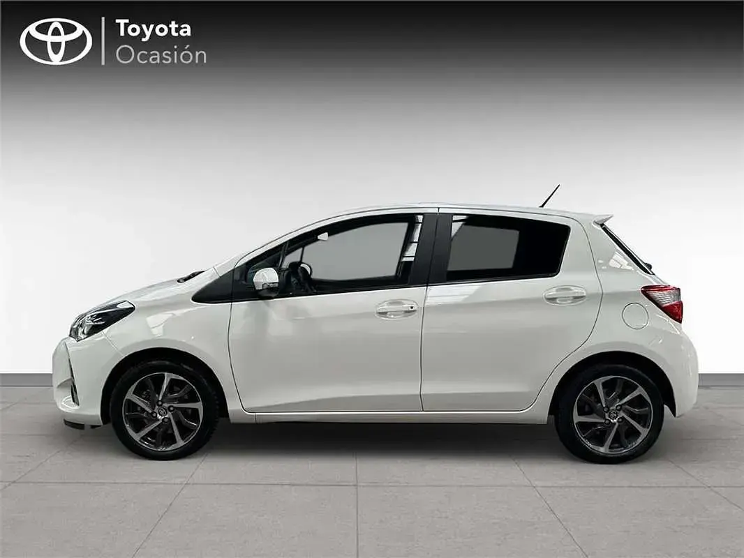 Usado Toyota Yaris 111 CV (81 kW) 2019 Utilitario