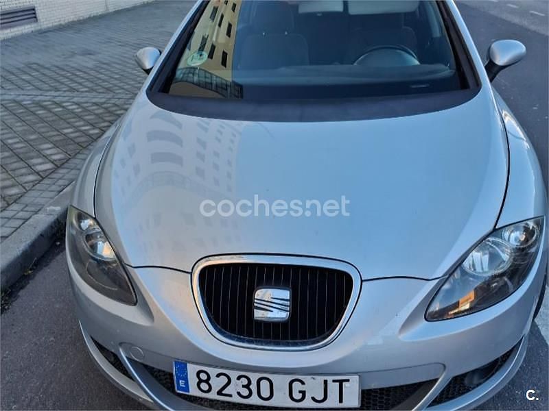 Gris / plata Usado 2008 Seat Leon Style Berlina | 6800 € (Precio justo) - Imagen 1/4