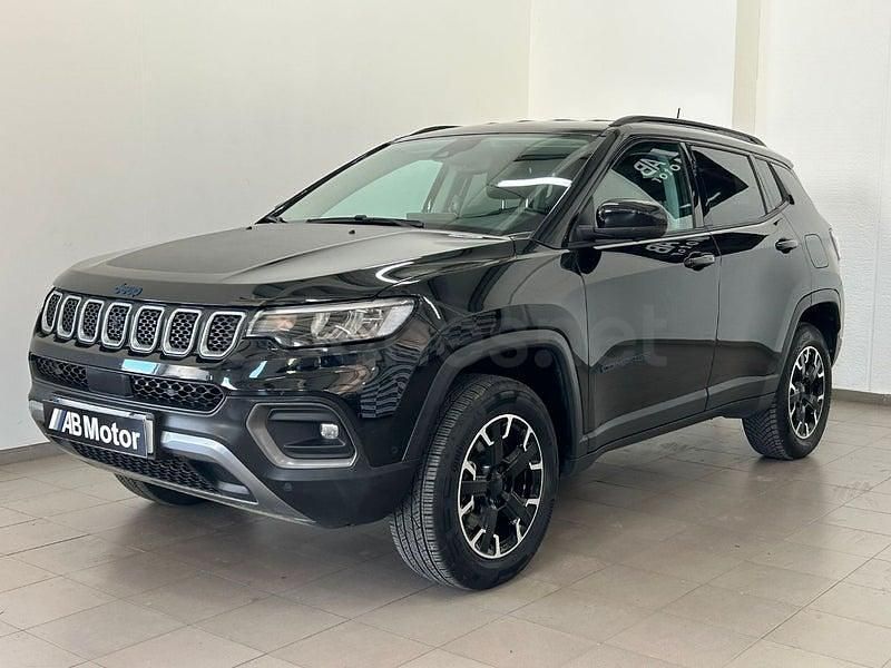 Occasion Jeep Compass Trailhawk 240 ch (176 kW) 2024 Noir SUV